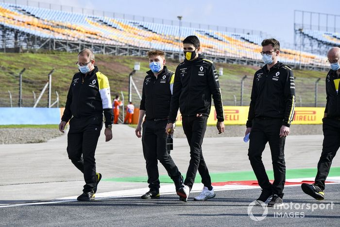 Esteban Ocon, Renault F1, recorre la pista