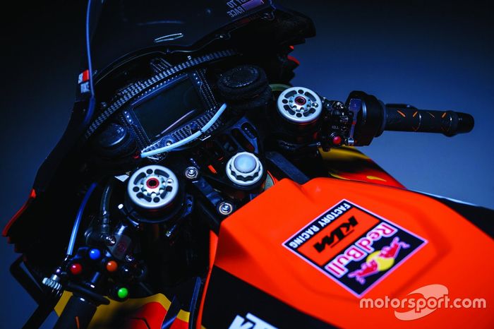 Red Bull KTM Factory Racing RC16