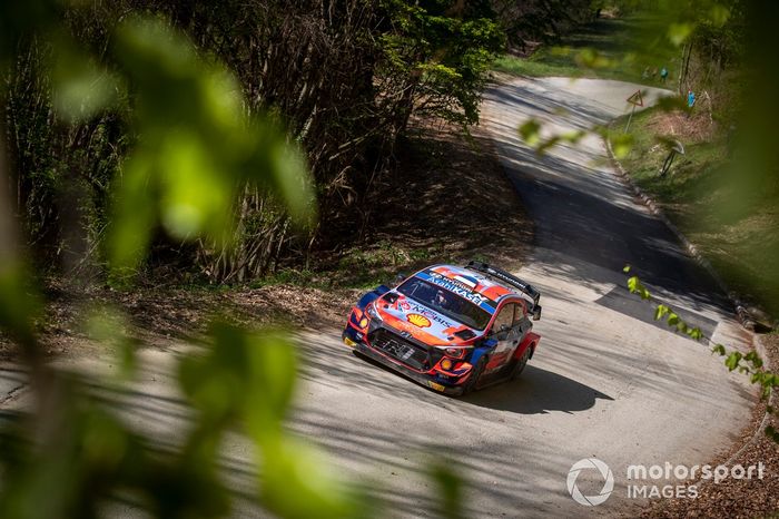 Ott Tänak, Martin Järveoja, Hyundai Motorsport Hyundai i20 Coupe WRC