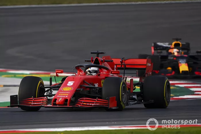 Sebastian Vettel, Ferrari SF1000, Max Verstappen, Red Bull Racing RB16