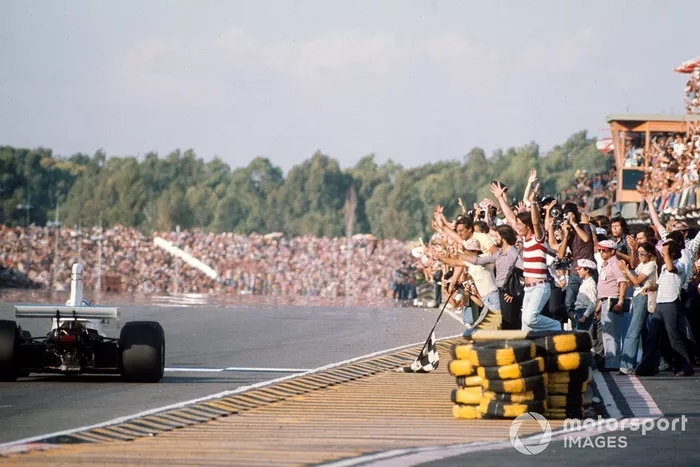 Carlos Reutemann, Brabham BT44B