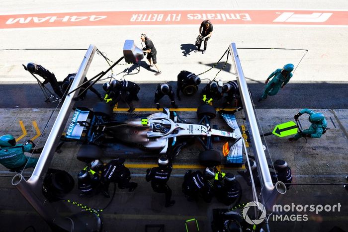 Valtteri Bottas, Mercedes AMG W10, makes a pit stop