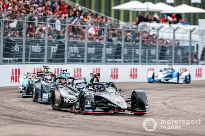 Sébastien Buemi, Nissan e.Dams, Nissan IMO1, Stoffel Vandoorne, HWA Racelab, VFE-05, Alex Lynn, Panasonic Jaguar Racing, Jaguar I-Type 3, Daniel Abt, Audi Sport ABT Schaeffler, Audi e-tron FE05, Antonio Felix da Costa, BMW I Andretti Motorsports, BMW iFE.18 
