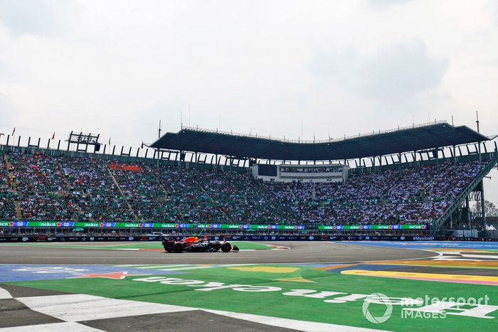 Max Verstappen, Red Bull Racing RB18