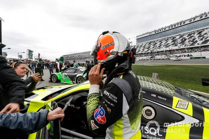 #12 AIM Vasser Sullivan Lexus RC F GT3, GTD: Frank Montecalvo