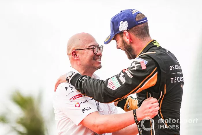 Jean-Eric Vergne, DS TECHEETAH, with Edmund Chu, DS TECHEETAH President, on the podium