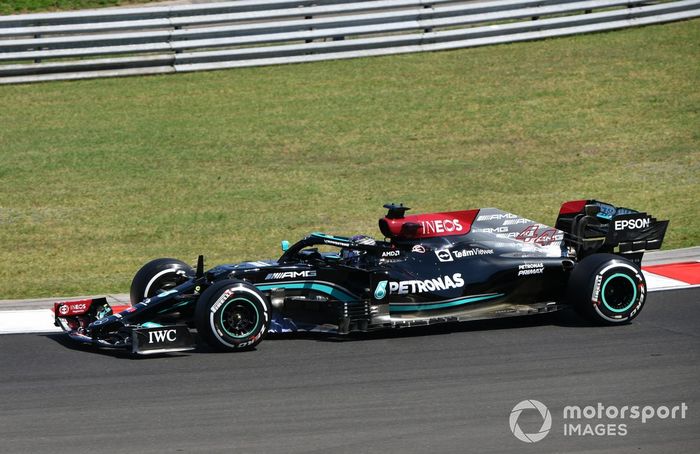 Lewis Hamilton, Mercedes W12