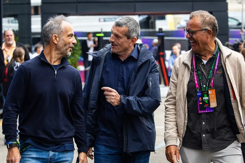 Adam Norris, Guenther Steiner