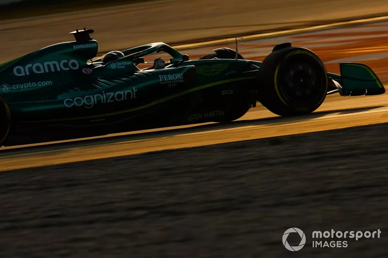 Lance Stroll, Aston Martin AMR22