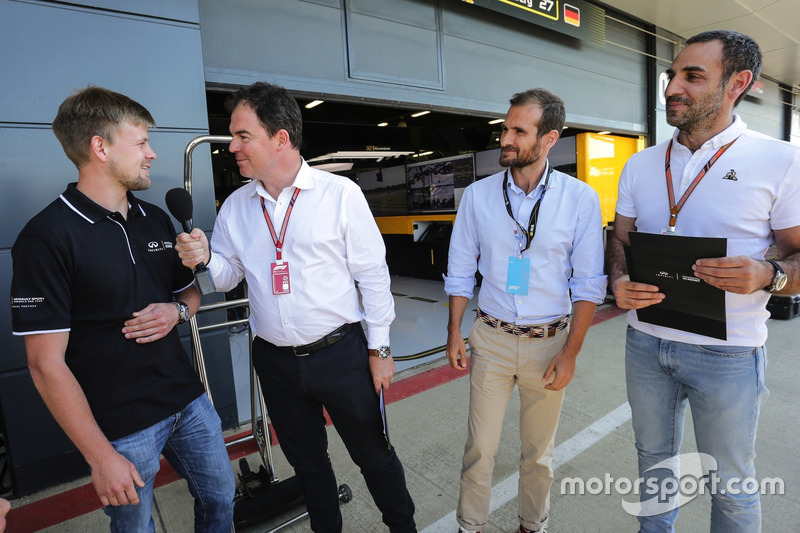 Infiniti Engineering Academy con James Allen y Cyril Abiteboul, Director general, Renault Sport F1 Team