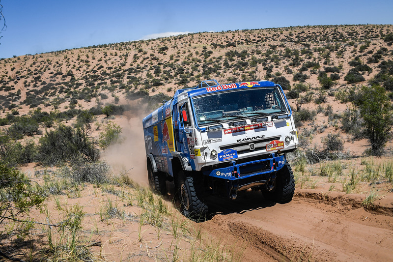 #502 Team Kamaz Master: Dmitry Sotnikov, Ruslan Akhmadeev, Ilnur Mustafin