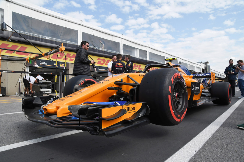 McLaren MCL33