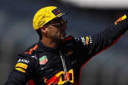 Daniel Ricciardo, Red Bull Racing, in the drivers parade
