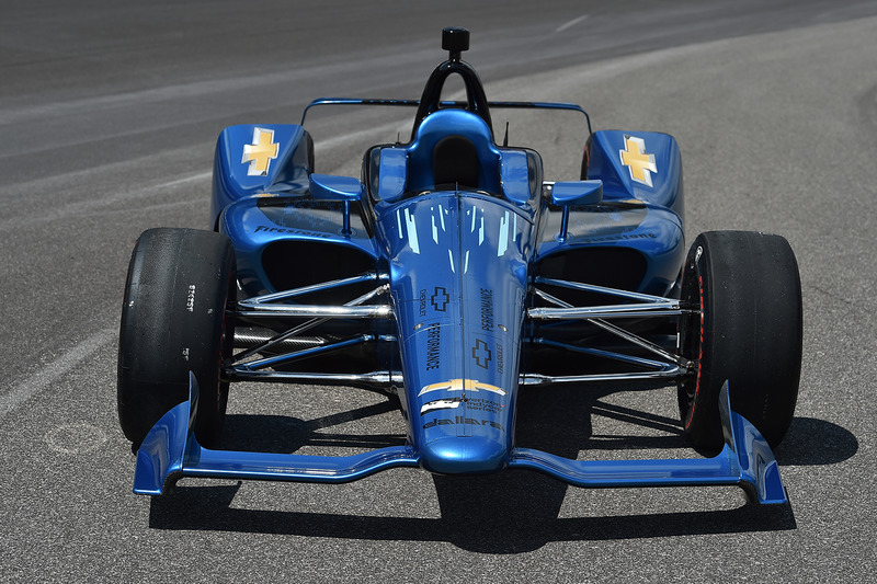 Машина Chevrolet IndyCar 2018 года