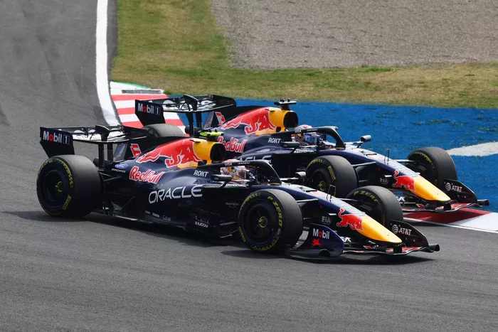 Max Verstappen, Red Bull Racing; Isack Hadjar, Red Bull Racing