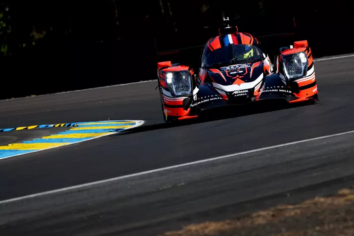 #183 AF Corse Oreca 07 Gibson: François Perrodo, Matthieu Vaxiviere, Ben Barnicoat