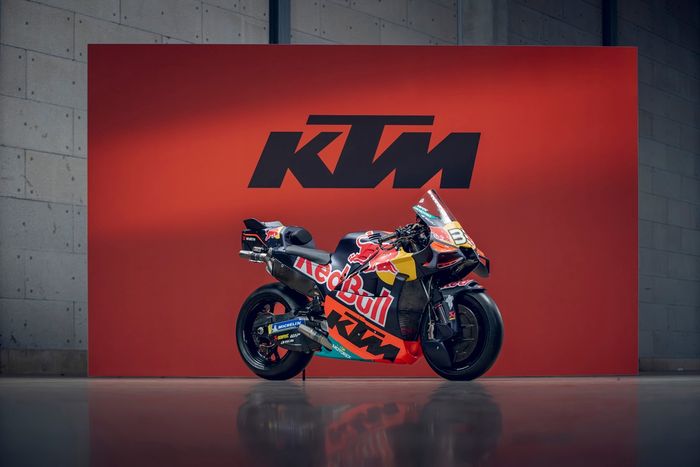 Livrea Red Bull KTM Factory Racing