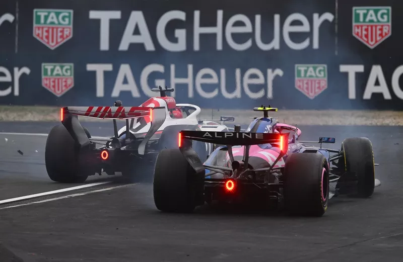 Esteban Ocon, Haas F1 Team, Franco Colapinto, accident d'Alpine