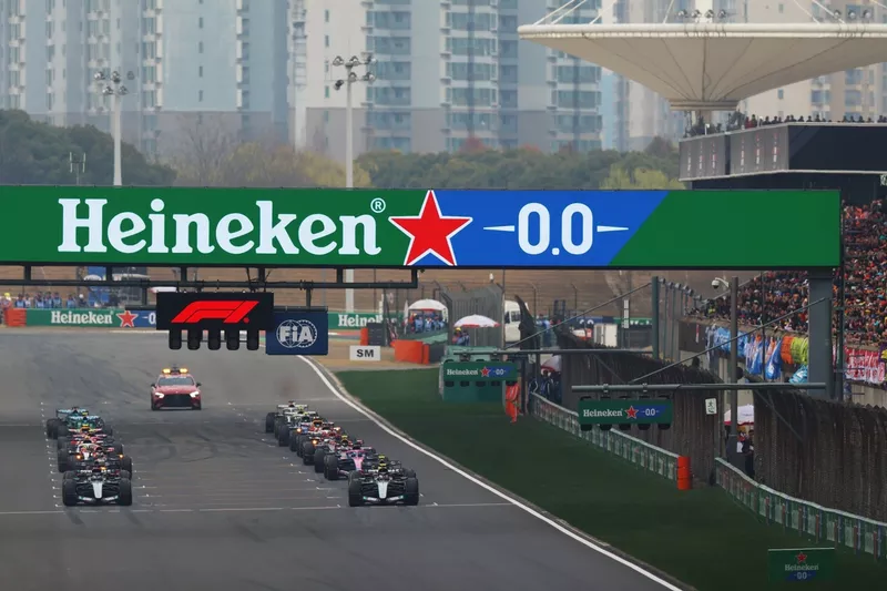 George Russell, Mercedes; Andrea Kimi Antonelli, Mercedes