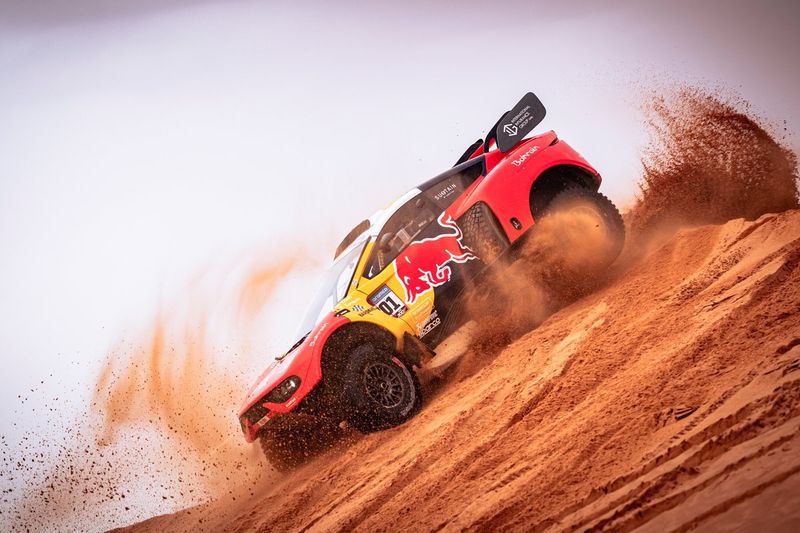 #201 Bahrain Raid Xtreme Prodrive: Sebastien Loeb, Fabian Lurquin