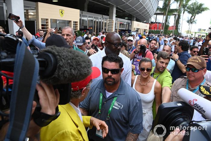 La leyenda de la NBA Michael Jordan