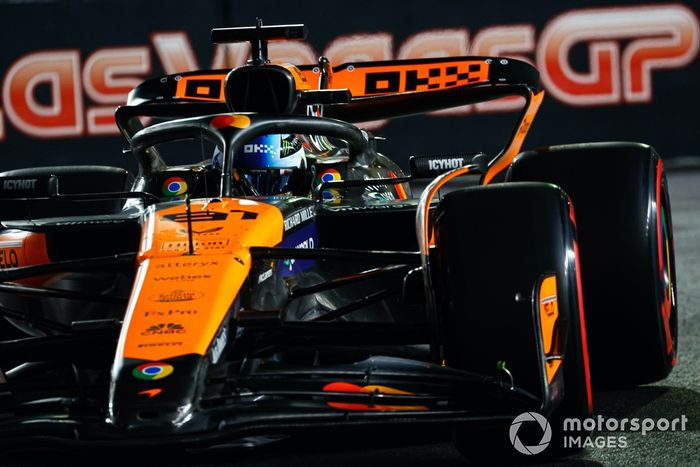 Oscar Piastri, McLaren MCL38