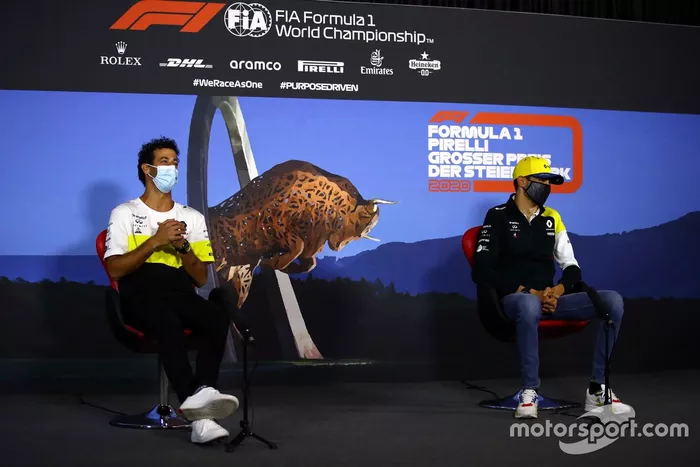 Daniel Ricciardo, Renault F1 y Esteban Ocon, Renault F1 en la conferencia de prensa