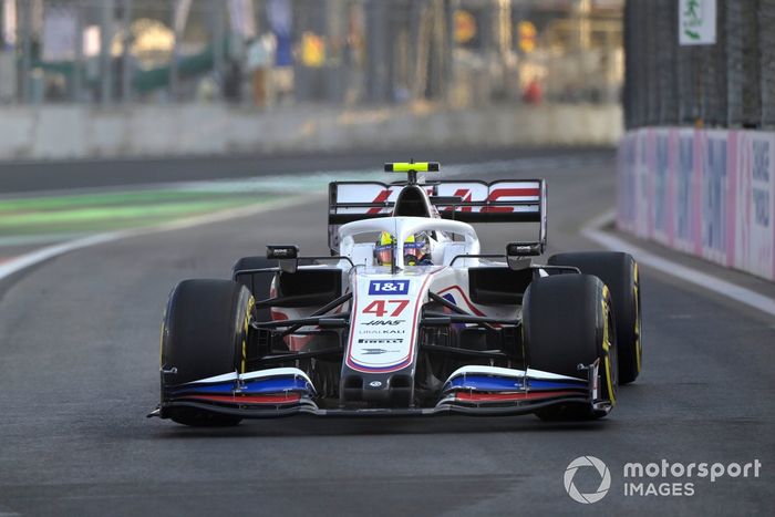 Mick Schumacher, Haas VF-21