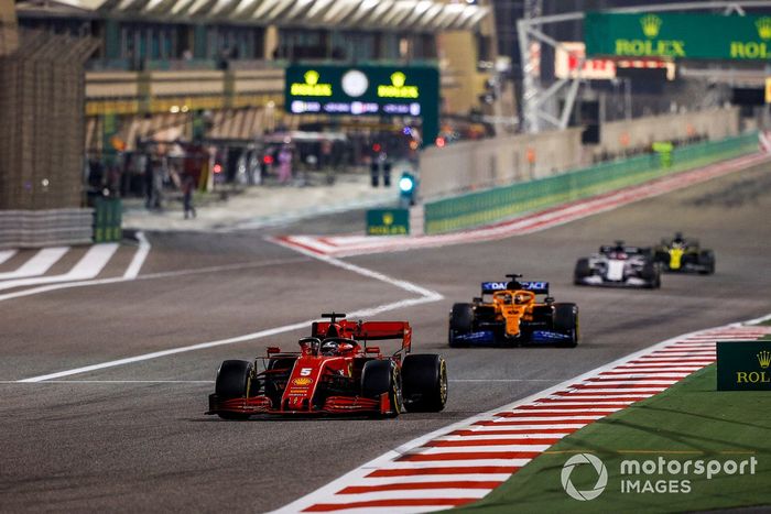Sebastian Vettel, Ferrari SF1000, Carlos Sainz Jr., McLaren MCL35, Daniil Kvyat, AlphaTauri AT01