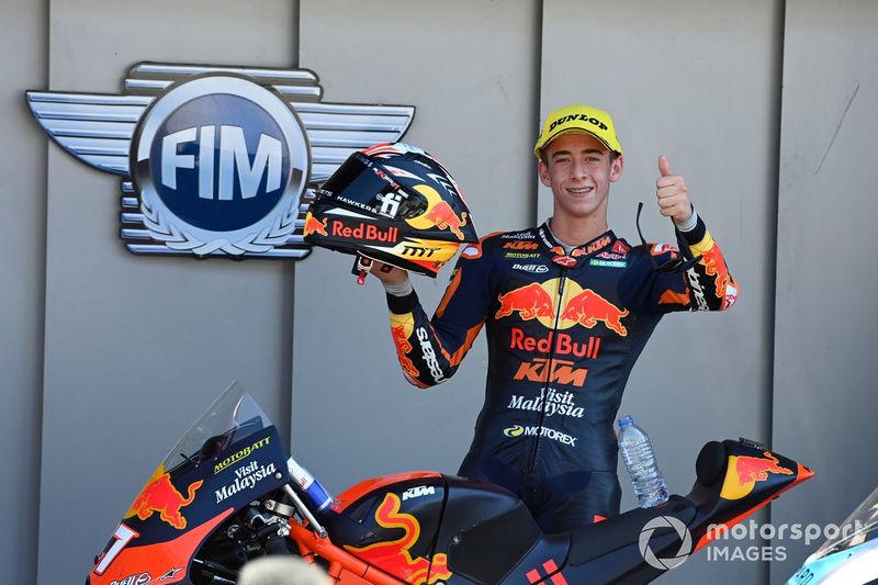 Ganador Pedro Acosta, Red Bull KTM Ajo
