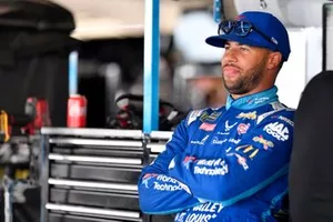  Darrell Wallace Jr., Richard Petty Motorsports, Chevrolet Camaro Victory Junction	