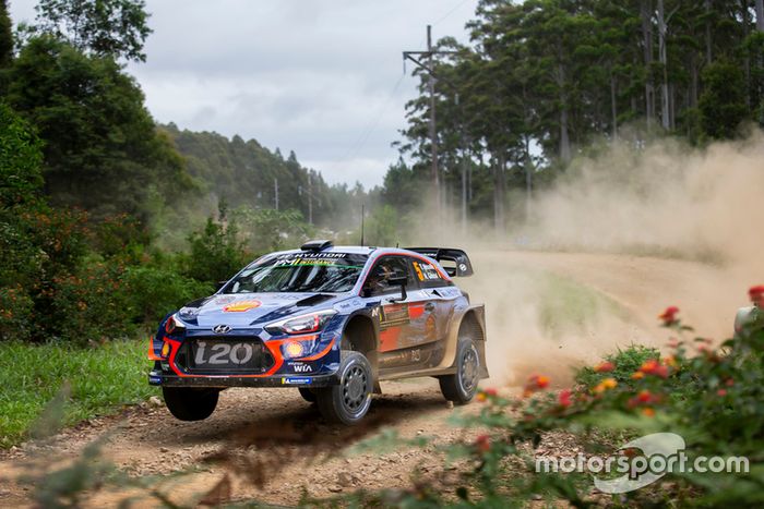 Thierry Neuville, Nicolas Gilsoul, Hyundai i20 WRC, Hyundai Motorsport