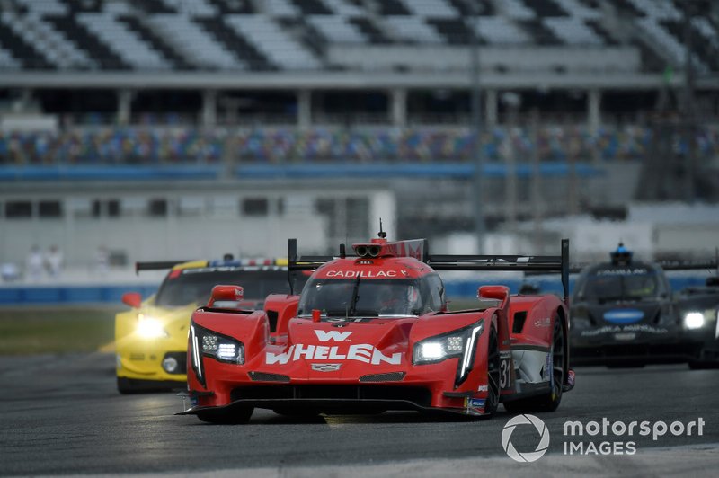 Фелипе Наср, Пипо Дерани, Эрик Каррен, Whelen Engineering Racing, Cadillac DPi-V.R (№31)