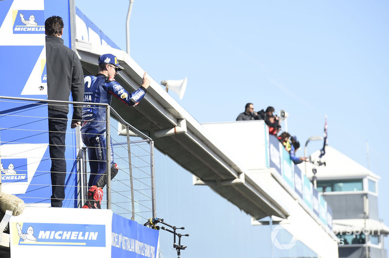 Podio: il vincitore della gara Maverick Viñales, Yamaha Factory Racing