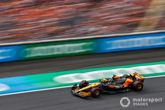 Oscar Piastri, McLaren MCL38