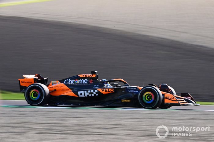 Oscar Piastri, McLaren MCL38
