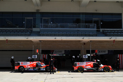 #25 CEFC Manor Oreca 07 Gibson: Роберто Гонсалес, Сімон Труммер, Віталій Петров, #24 CEFC Manor Orec