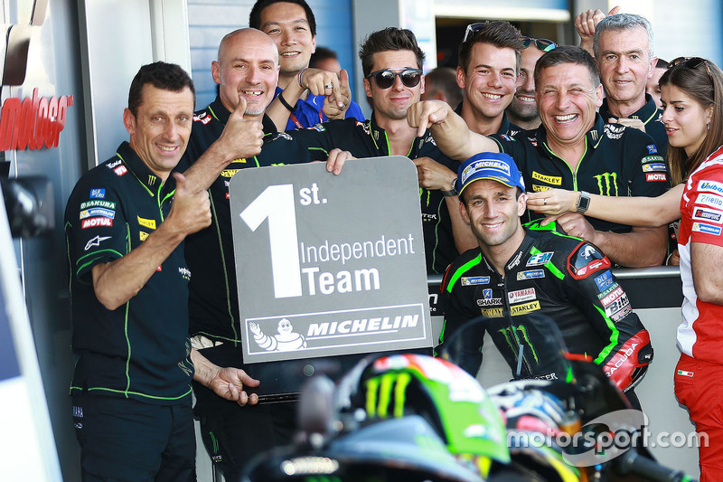 <img src="http://cdn-1.motorsport.com/static/custom/car-thumbs/MOTOGP_2017/BIKES/Tech3.png" width="80" /> Monster Yamaha Tech3