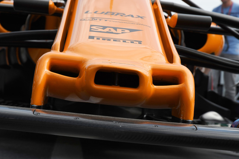 McLaren MCL33 burun