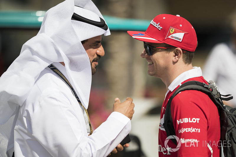 Kimi Raikkonen, Ferrari talks with Mohammed Bin Sulayem