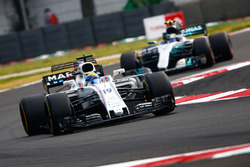 Felipe Massa, Williams FW40, Valtteri Bottas, Mercedes AMG F1 W08