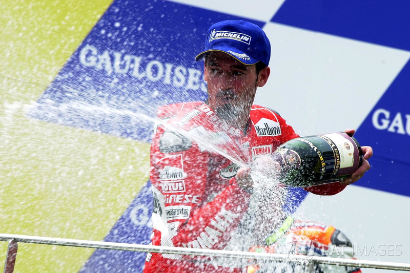 Podium: ganador, Max Biaggi