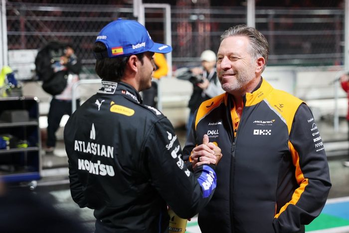 Carlos Sainz, Williams, Zak Brown, McLaren