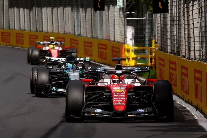 Charles Leclerc, Ferrari, George Russell, Mercedes