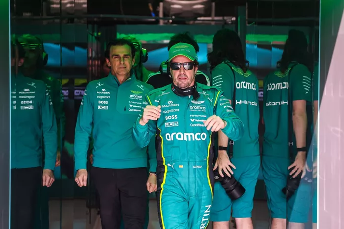 Fernando Alonso, Aston Martin Racing