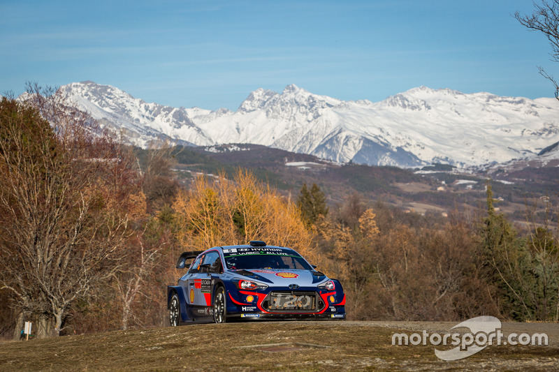 Thierry Neuville, Nicolas Gilsoul, Hyundai i20 WRC, Hyundai Motorsport