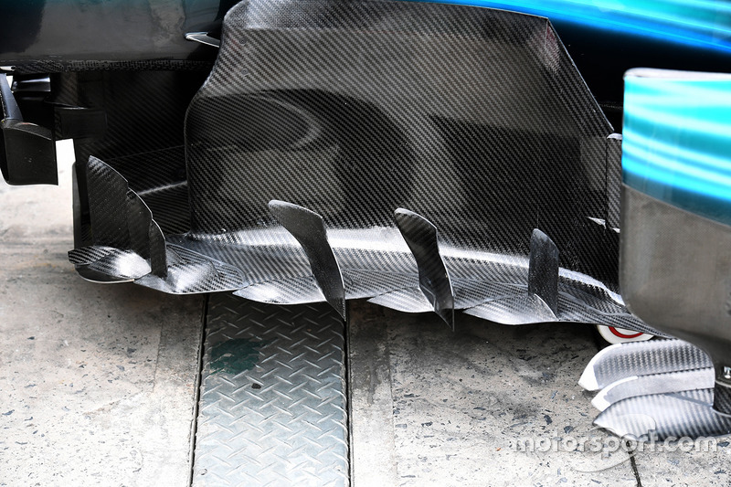 Mercedes-Benz F1 W08 aero detail