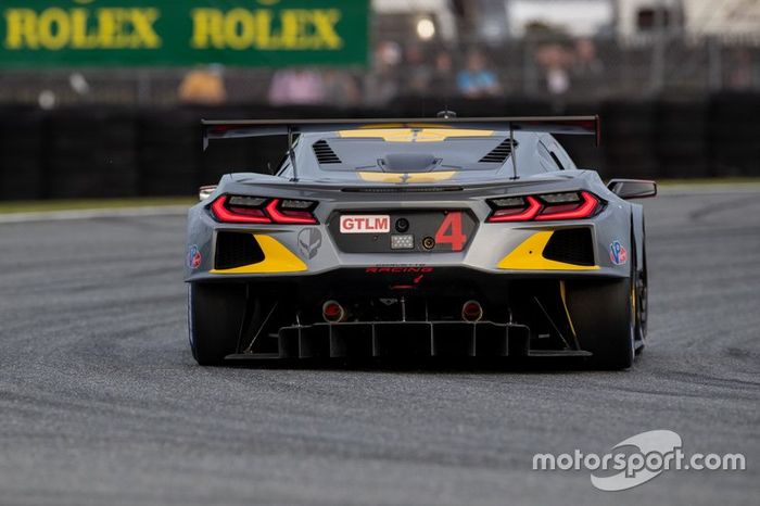 #4 Corvette Racing Corvette C8.R: Oliver Gavin, Tommy Milner, Marcel Fassler