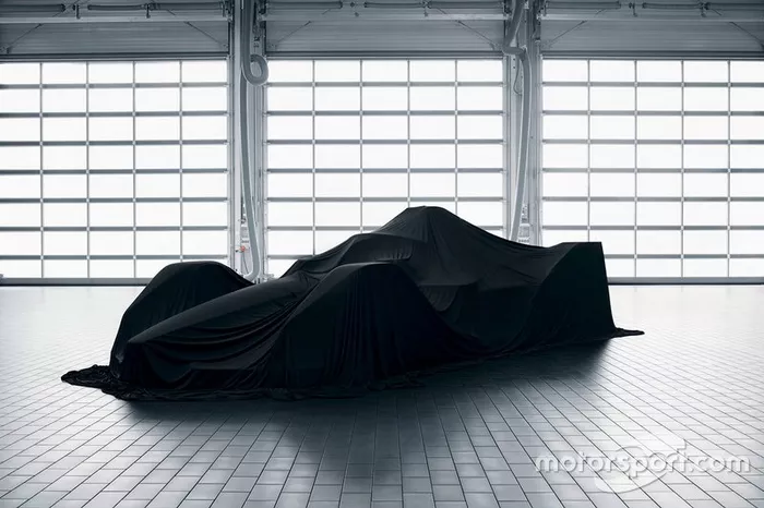 Porsche Formula E, sotto il telo