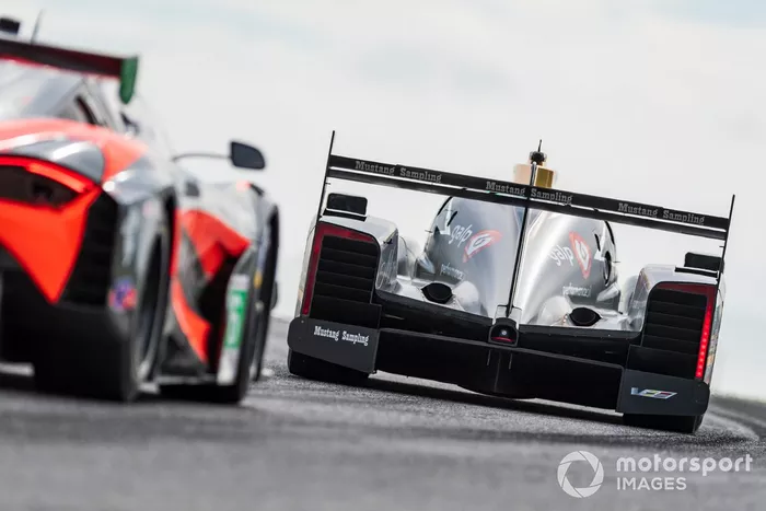 #5 Mustang Sampling Racing / JDC-Miller MotorSports Cadillac DPi, DPi: Sebastien Bourdais, Joao Barbosa